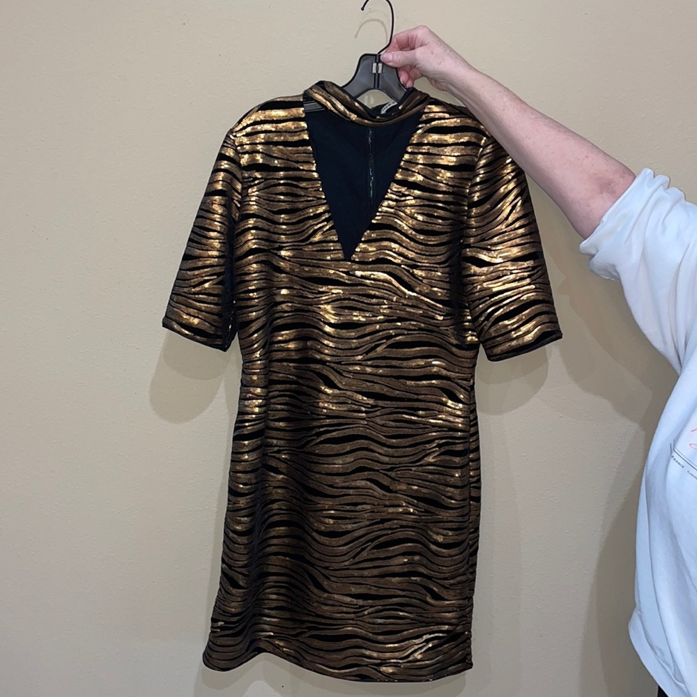 Alice + Olivia midi dress